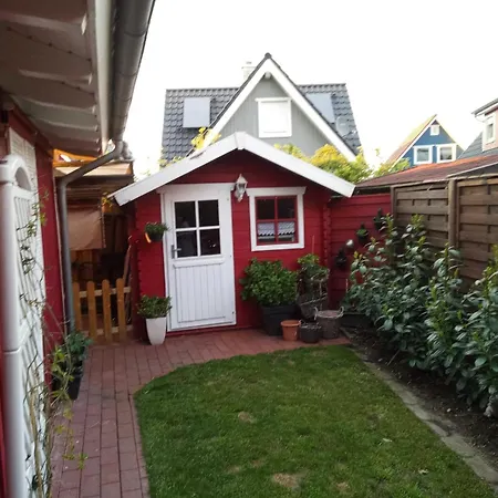 Rotes Im Charmanten Schwedenhausviertel Lejlighed